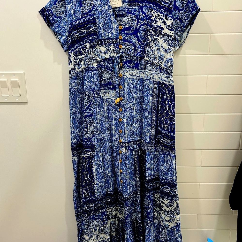 Zara Blue and White Casual Sundress with Cap Sleeves